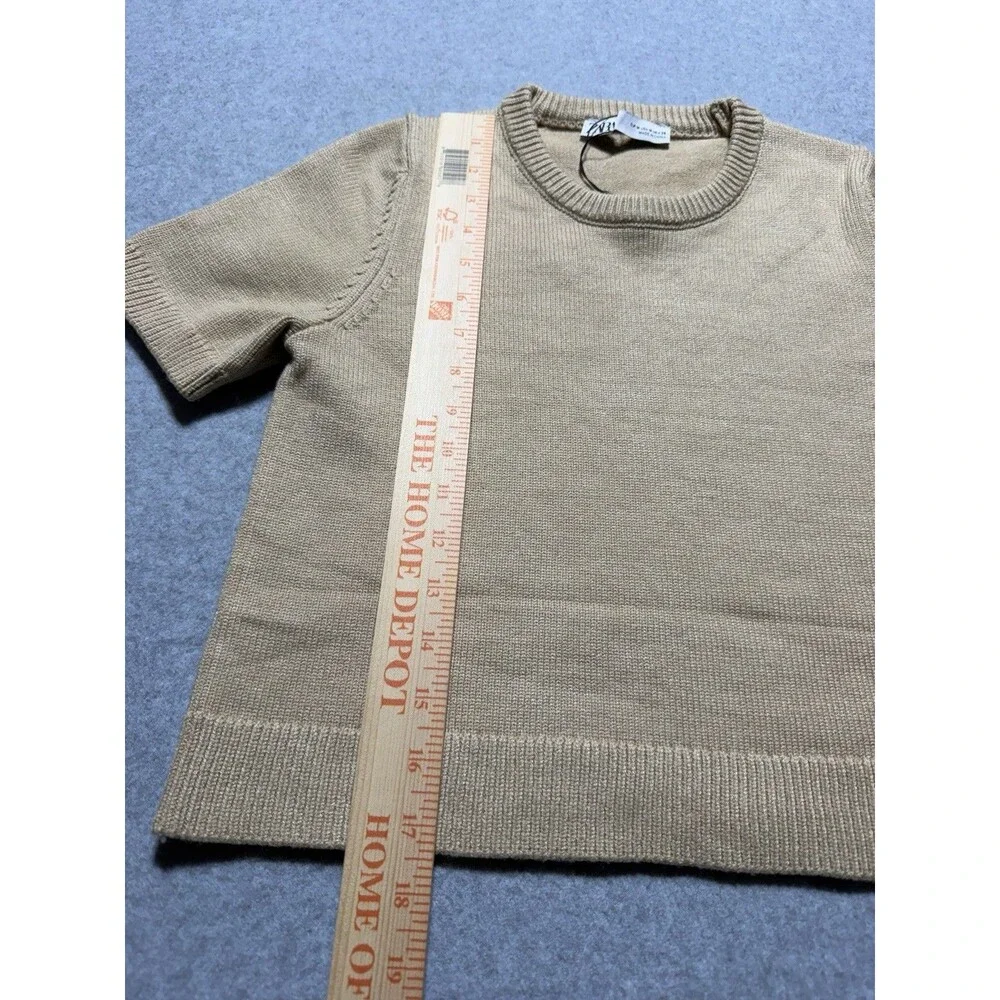 NWOT Zara Women’s Fitted Sweater Knit Short Sleeve Tan Size M